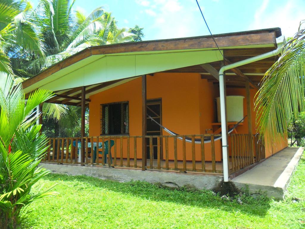 Cabinas Caribe Luna 까위따 외부 사진
